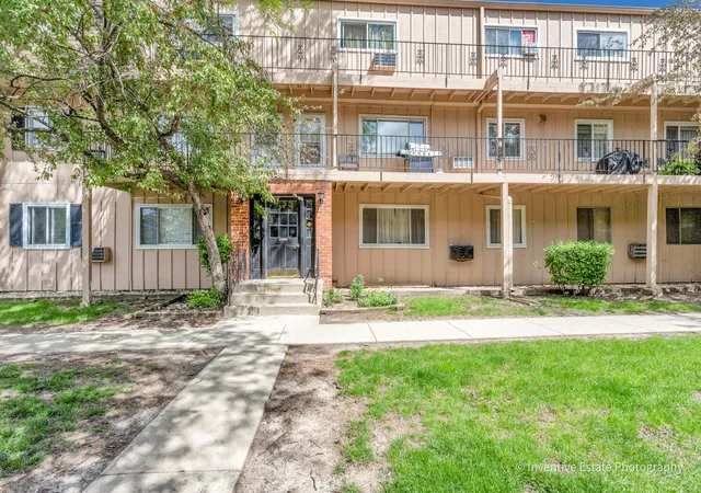 Photo 2 of Condo for sale at 2506 Algonquin Rd #18, Rolling Meadows, IL 60008 | MLS# 12750540 | Listing updated on 2026-09-09