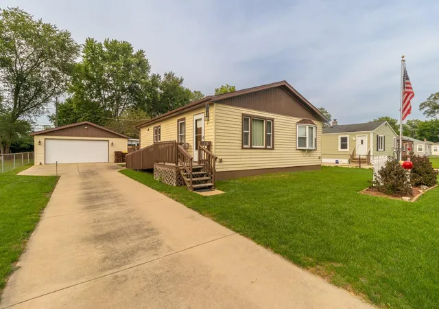 Photo 1 of Sale Pending at 210 E Greenview Ave, Machesney Park, IL 61115 | MLS# 12750626 | Listing updated on 2026-09-12