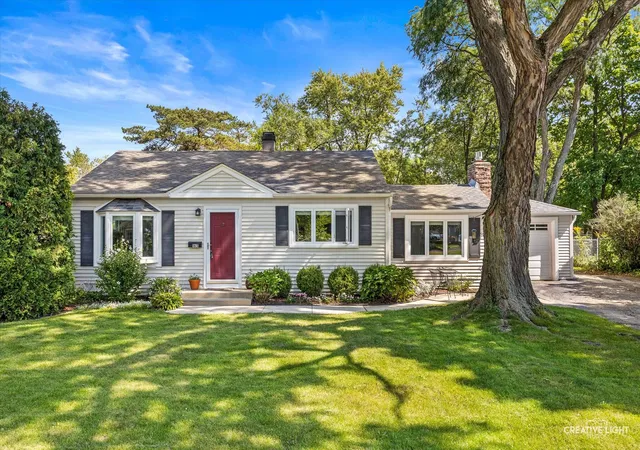 Photo 1 of Single family home for sale at 165 Pine Tree Row, Lake Zurich, IL 60047 | MLS# 12750661 | Listing updated on 2026-09-10