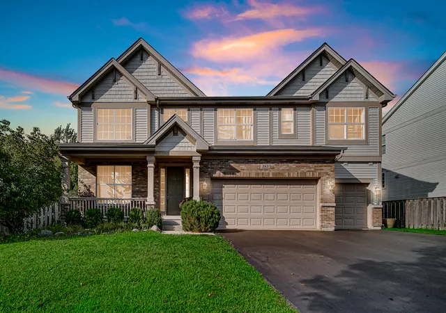 Photo 1 of Single family home for sale at 385 Post Oak Cir, West Chicago, IL 60185 | MLS# 12750666 | Listing updated on 2026-09-21