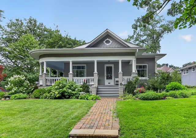 Photo 1 of Sale Pending at 4744 Middaugh Ave, Downers Grove, IL 60515 | MLS# 12750675 | Listing updated on 2026-10-01