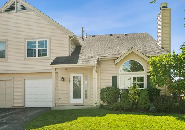 Photo 1 of Sale Pending at 1024 N Knollwood Dr, Palatine, IL 60067 | MLS# 12750722 | Listing updated on 2026-10-01