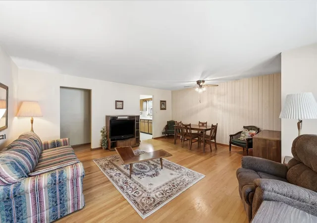 Photo 4 of Single family home for sale at 9135 Cherry Ave, Morton Grove, IL 60053 | MLS# 12750786 | Listing updated on 2026-09-15