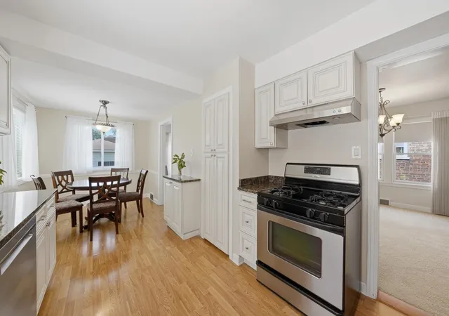 Photo 3 of Single family home for sale at 8132 S Phillips Ave, Chicago, IL 60617 | MLS# 12750789 | Listing updated on 2026-09-14