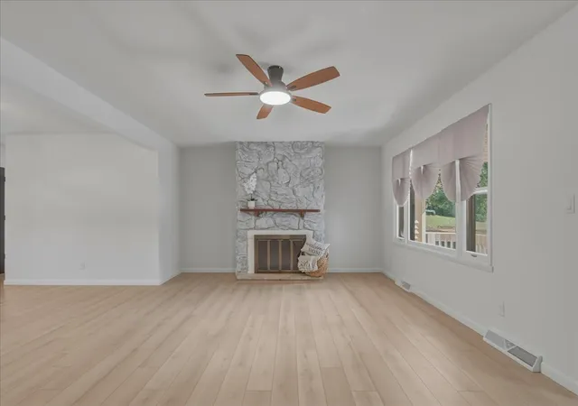 Photo 4 of Single family home for sale at 2656 Sierra Dr, Rockford, IL 61109 | MLS# 12750951 | Listing updated on 2026-09-11