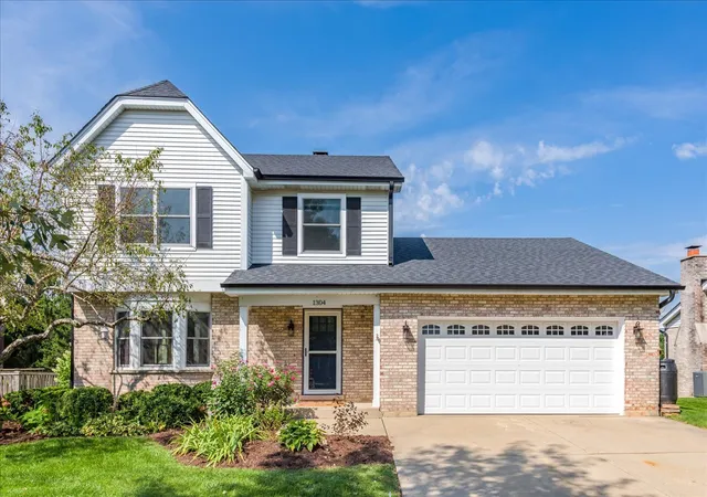 Photo 1 of Single family home for sale at 1304 Klein Ave, Downers Grove, IL 60516 | MLS# 12751020 | Listing updated on 2026-09-15