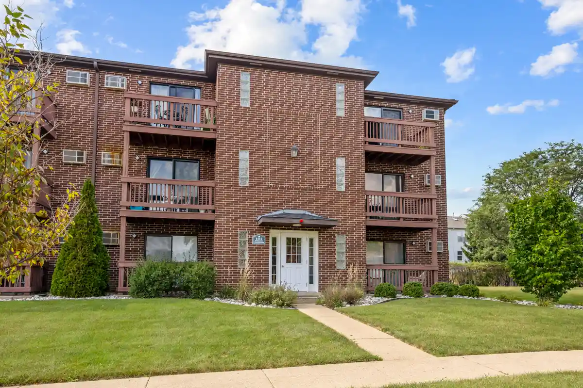 Listing Photo 16 - Condo for sale in 1110 Cedar St located at 1110 Cedar St, Glendale Heights, IL 60139 - Unit #3B