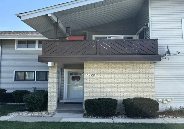 Photo 1 of Condo for sale at 7900 164th Court #264, Tinley Park, IL 60477 | MLS# 12751248 | Listing updated on 2026-09-11