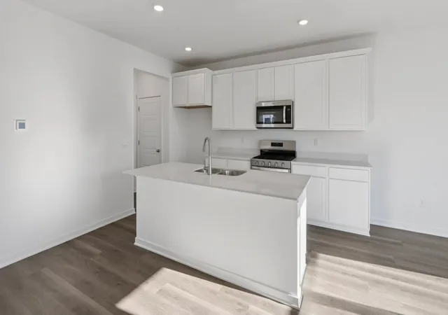 Photo 3 of Single family home for sale at 672 Heartland Dr, Burlington, WI 53105 | MLS# 12751297 | Listing updated on 2026-09-23