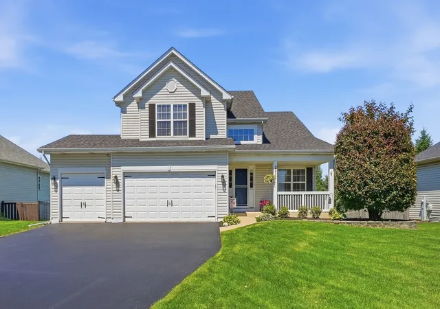 Single family home for sale at 2213 Roaring Crk Dr, Aurora, IL 60503 | MLS# 12751382