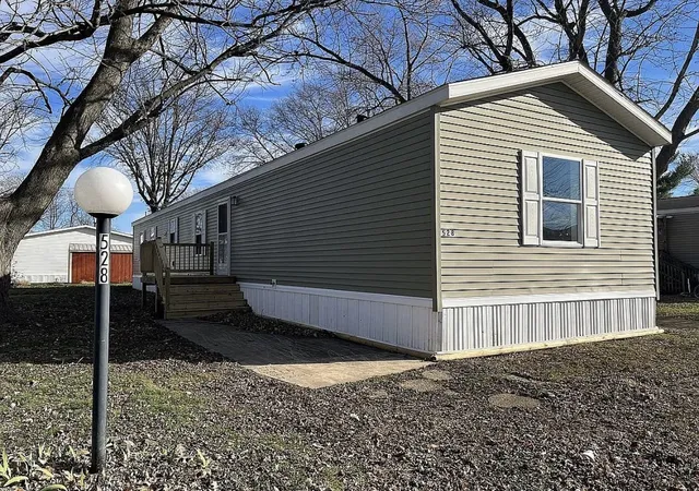 Photo 1 of Manufactured home for sale at 528 Will St, Mahomet, IL 61853 | MLS# 12751429 | Listing updated on 2026-09-10