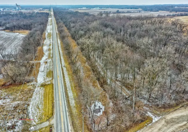 Photo 3 of Land for sale at 0000 2753rd Road, Ottawa, IL 61350 | MLS# 12751515 | Listing updated on 2026-09-10