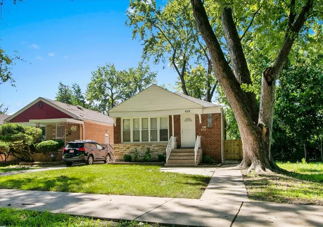 Photo 3 of Single family home for sale at 659 W 129th Place, Chicago, IL 60628 | MLS# 12751606 | Listing updated on 2026-10-01