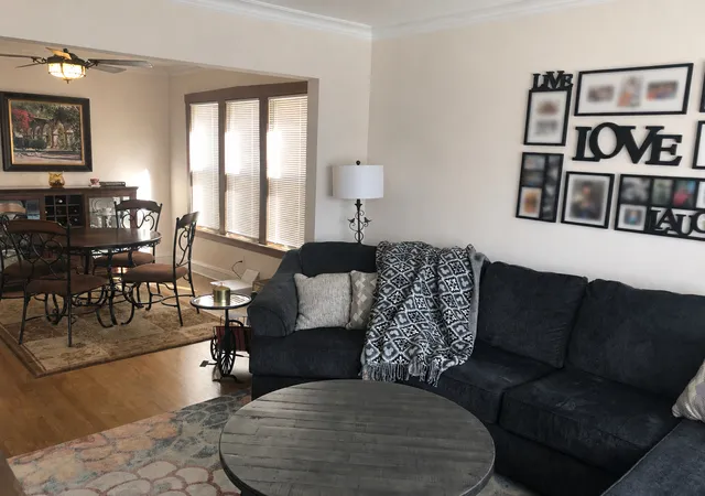 Listing Photo 5 - Condo for sale in building located at 5631 N Parkside Ave, Chicago, IL 60646