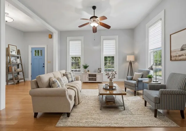 Photo 4 of Single family home for sale at 208 E Wall St, Lexington, IL 61753 | MLS# 12751829 | Listing updated on 2026-09-12