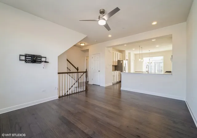 Photo 2 of Townhouse for sale at 3s565 Camden St, Warrenville, IL 60555 | MLS# 12751869 | Listing updated on 2026-09-10