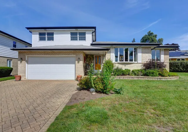 Photo 1 of Single family home for sale at 8190 W Catino Ter, Niles, IL 60714 | MLS# 12751929 | Listing updated on 2026-09-15