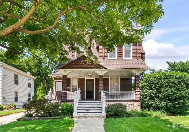 Photo 1 of Multi family home for sale at 386 E Chicago St, Elgin, IL 60120 | MLS# 12751974 | Listing updated on 2026-09-23