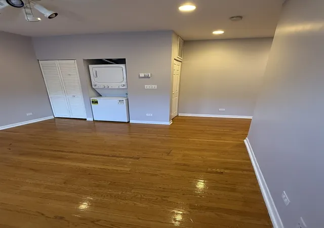 Listing Photo 5 - Condo for sale in building located at 8154 S Drexel Ave, Chicago, IL 60619 - Unit #3E