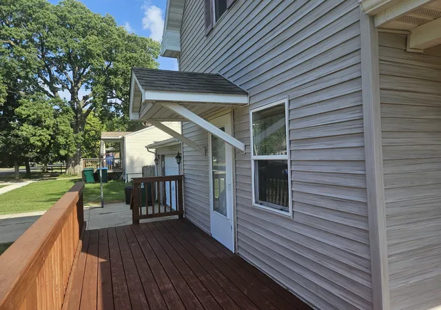 Photo 4 of Single family home for sale at 801 Ave A, Rock Falls, IL 61071 | MLS# 12752073 | Listing updated on 2026-10-05