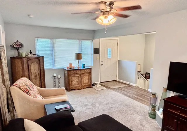 Photo 3 of Single family home for sale at 35696 N Grove Ave, Ingleside, IL 60041 | MLS# 12752130 | Listing updated on 2026-09-15