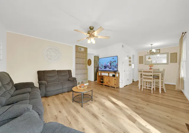 Photo 4 of Single family home for sale at 8430 S Keating Ave, Chicago, IL 60652 | MLS# 12752234 | Listing updated on 2026-09-21