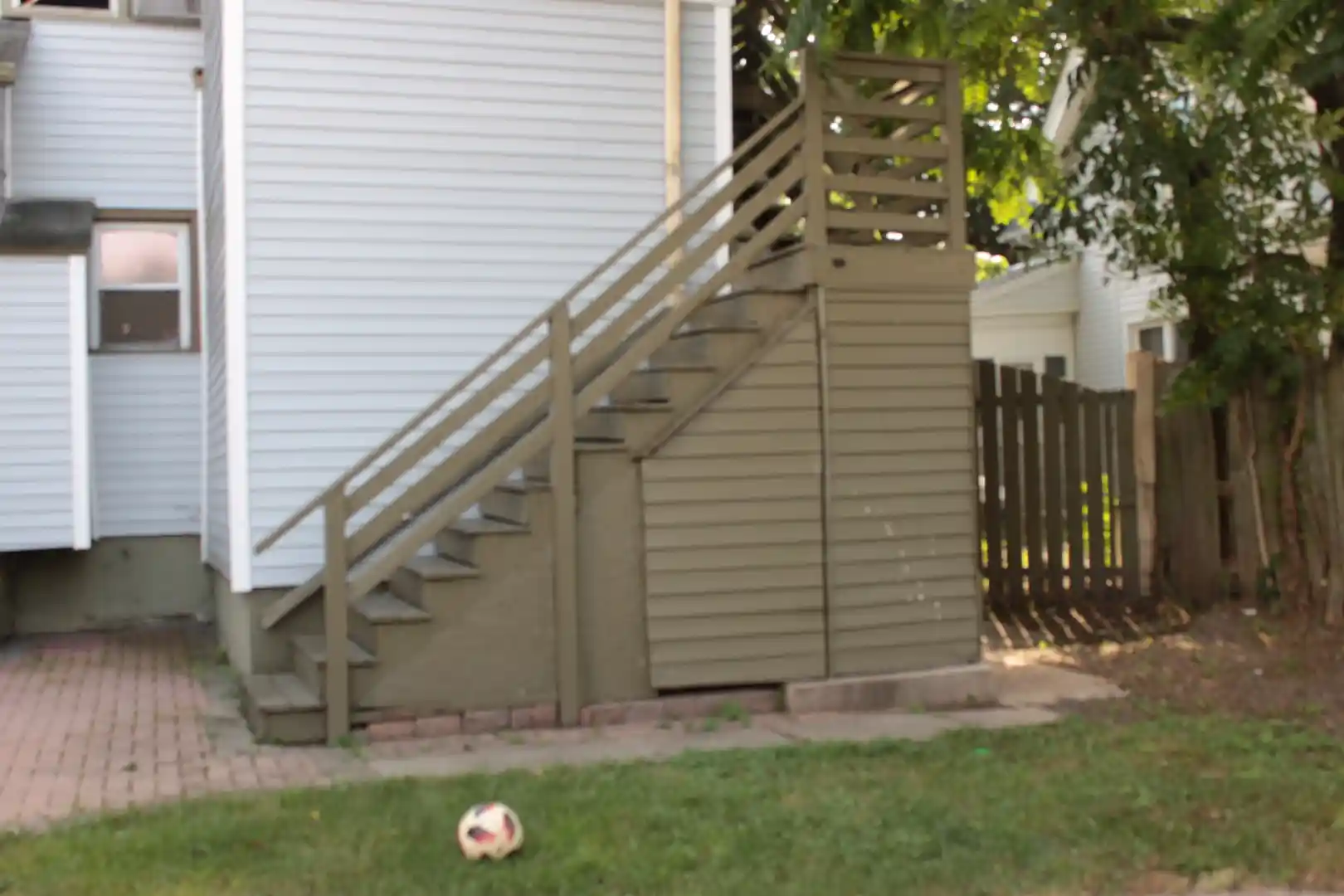 Listing Photo 5 - Condo for sale in 764 E New York St located at 764 E New York St, Aurora, IL 60505 - Unit 764 E New York St