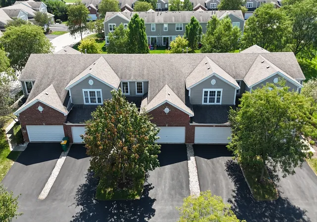 Photo 1 of Townhouse for sale at 17428 Fox Bnd Ln, Lockport, IL 60441 | MLS# 12752260 | Listing updated on 2026-10-05