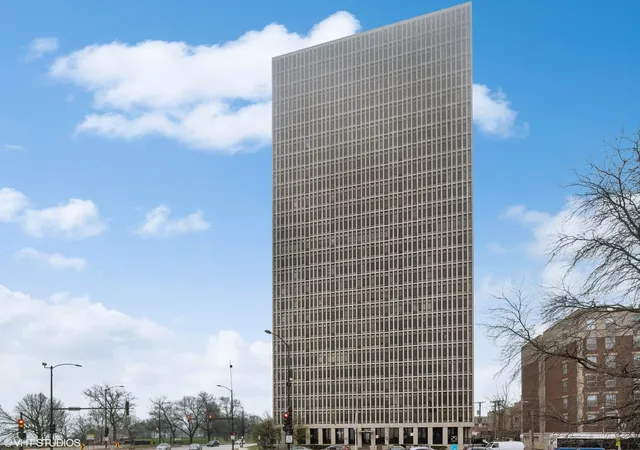 Photo 3 of Condo for sale at 6700 S South Shore Dr #4K, Chicago, IL 60649 | MLS# 12752369 | Listing updated on 2026-09-11