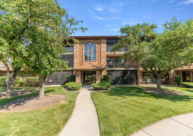 Photo 1 of Condo for sale at 8804 W 140th Street #2C, Orland Park, IL 60462 | MLS# 12752392 | Listing updated on 2026-09-11