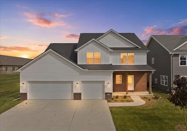 Single family home for sale at 1313 Woodbine Rd, Bloomington, IL 61704 | MLS# 12752421