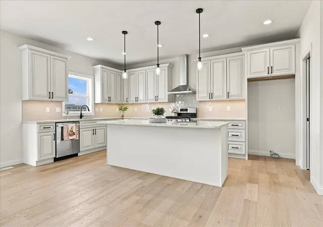 Photo 3 of Single family home for sale at 1313 Woodbine Rd, Bloomington, IL 61704 | MLS# 12752421 | Listing updated on 2026-10-03