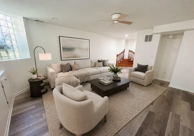 Listing Photo 4 - Condo for sale in building located at 5138 S Kenwood St, Chicago, IL 60615 - Unit #LL
