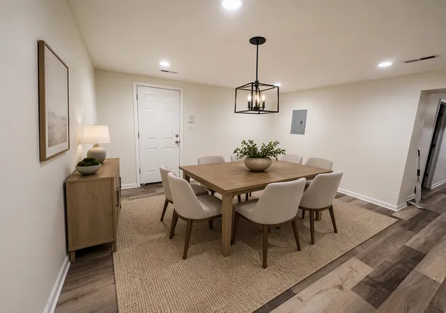 Listing Photo 5 - Condo for sale in building located at 5138 S Kenwood St, Chicago, IL 60615 - Unit #LL