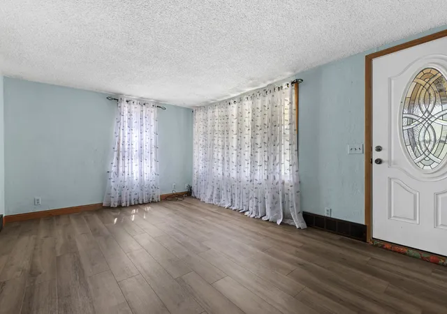 Photo 3 of Single family home for sale at 218 Euclid Ave, Rockford, IL 61102 | MLS# 12752523 | Listing updated on 2026-09-21