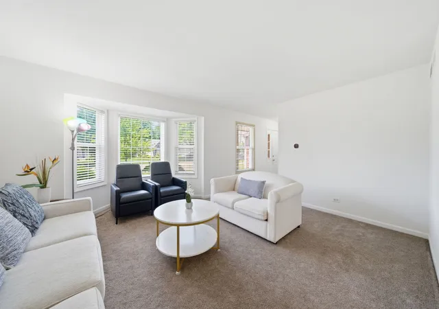 Photo 3 of Single family home for sale at 636 Briarwood Ln, Oswego, IL 60543 | MLS# 12752562 | Listing updated on 2026-10-05