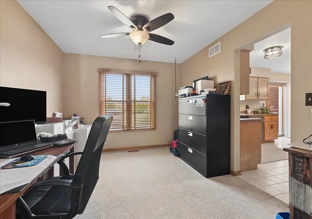 Photo 4 of Single family home for sale at 12540 W Hampshire Ln, Homer Glen, IL 60491 | MLS# 12752743 | Listing updated on 2026-10-11