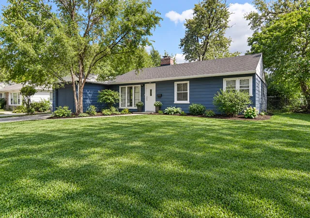 Photo 1 of Single family home for sale at 345 Indianwood Blvd, Park Forest, IL 60466 | MLS# 12752790 | Listing updated on 2026-09-15