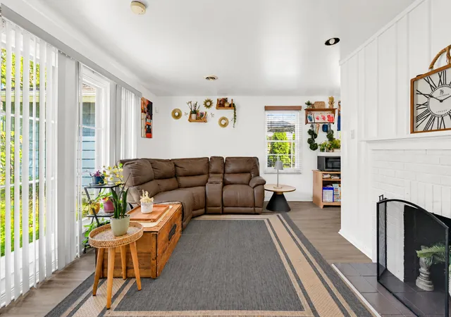 Photo 2 of Single family home for sale at 345 Indianwood Blvd, Park Forest, IL 60466 | MLS# 12752790 | Listing updated on 2026-09-15