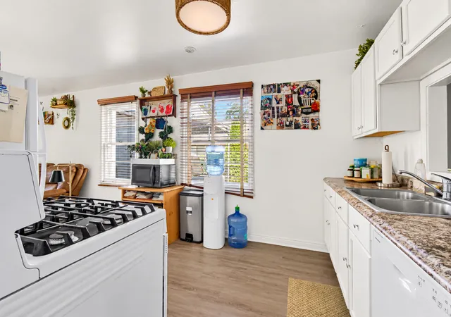 Photo 4 of Single family home for sale at 345 Indianwood Blvd, Park Forest, IL 60466 | MLS# 12752790 | Listing updated on 2026-09-15