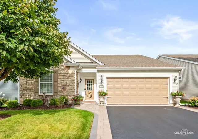 Photo 1 of Single family home for sale at 703 Flag Dr, Shorewood, IL 60404 | MLS# 12752919 | Listing updated on 2026-09-13