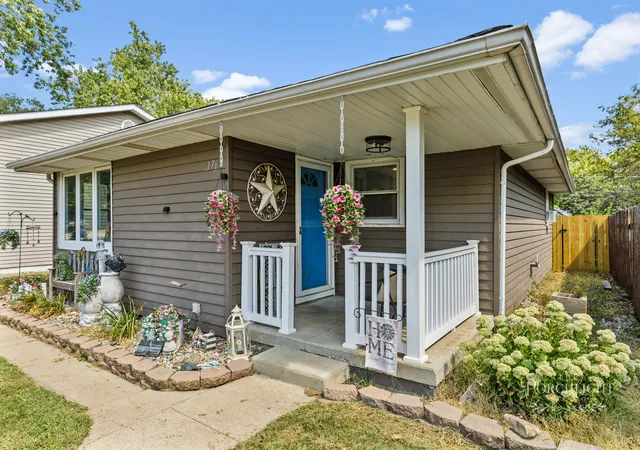 Photo 1 of Single family home for sale at 176 S Jefferson Ave, Bradley, IL 60915 | MLS# 12753100 | Listing updated on 2026-09-15