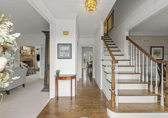 Photo 3 of Sale Pending at 14 Marywood Trl, Wheaton, IL 60189 | MLS# 12753111 | Listing updated on 2026-09-24