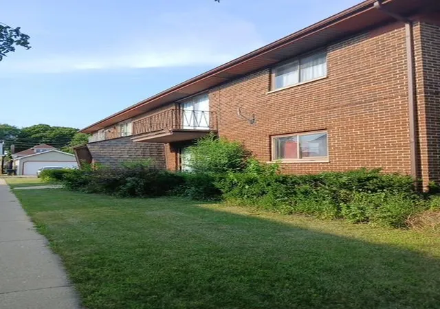 Photo 2 of Sale Pending at 3400 W 55th Street #1NW, Chicago, IL 60632 | MLS# 12753293 | Listing updated on 2026-09-10