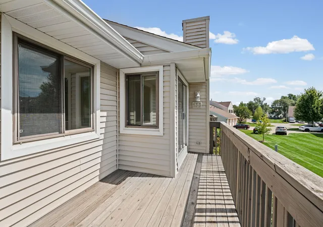 Photo 3 of Sale Pending at 133 Autumn Ct #133, Buffalo Grove, IL 60089 | MLS# 12753338 | Listing updated on 2026-10-03