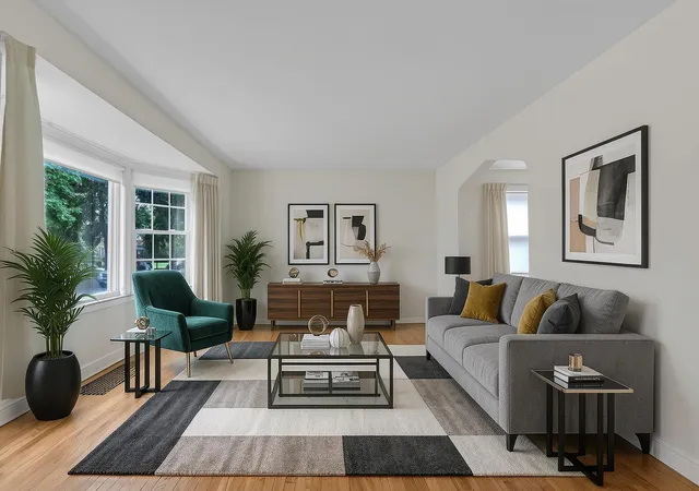 Photo 2 of Sale Pending at 9932 S Maplewood Ave, Chicago, IL 60655 | MLS# 12753387 | Listing updated on 2026-09-30
