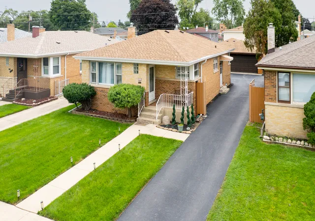 Photo 2 of Single family home for sale at 3521 Sarah St, Franklin Park, IL 60131 | MLS# 12753513 | Listing updated on 2026-09-14