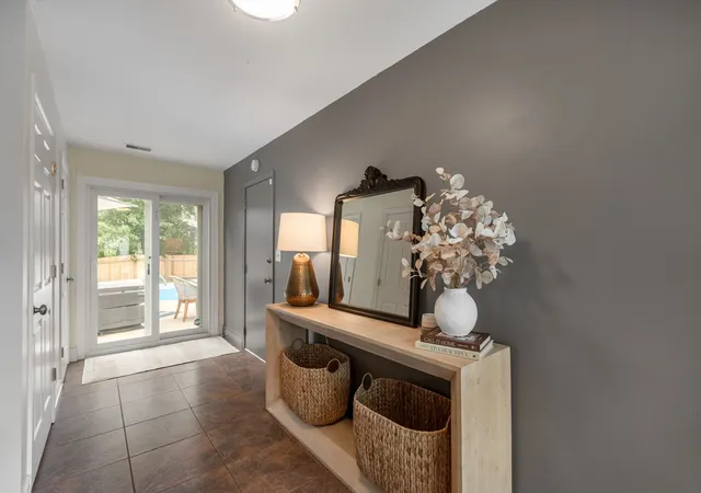 Photo 3 of Single family home for sale at 805 Indigo Ct, Lake Zurich, IL 60047 | MLS# 12753532 | Listing updated on 2026-09-14