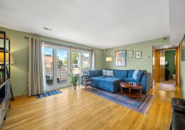 Photo 2 of Condo for sale at 2112 W Armitage Ave #2N, Chicago, IL 60647 | MLS# 12753713 | Listing updated on 2026-09-14