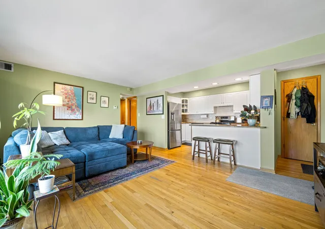 Photo 3 of Condo for sale at 2112 W Armitage Ave #2N, Chicago, IL 60647 | MLS# 12753713 | Listing updated on 2026-09-14